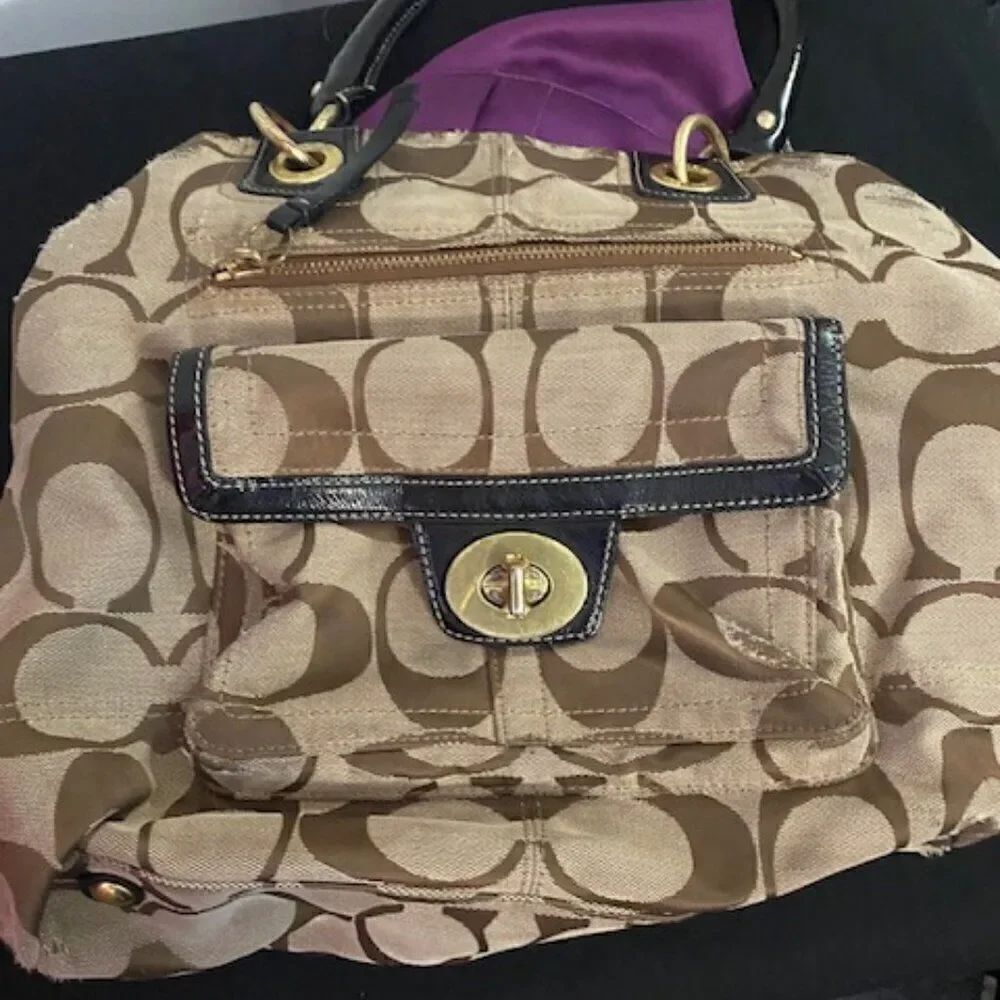 Coach 15689 Hampton Turn lock Brown/Tan Logo bag